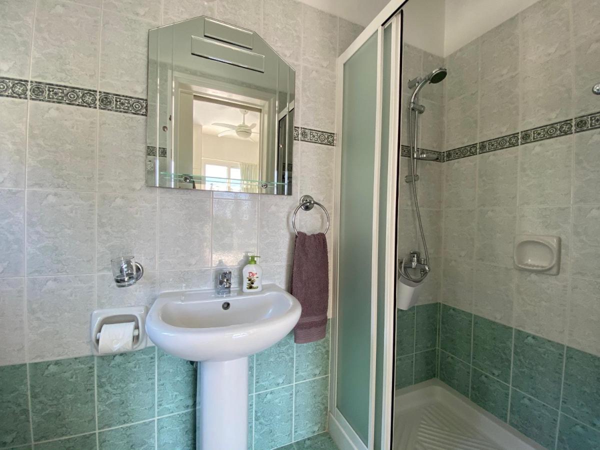 Villa Alicia With Priv Pool, Beautiful Garden And Shady Veranda- 5 Min To The Beach Peyia Extérieur photo